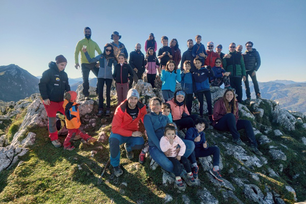 La Mostayal belén de cumbres senderismo con niños en Asturias