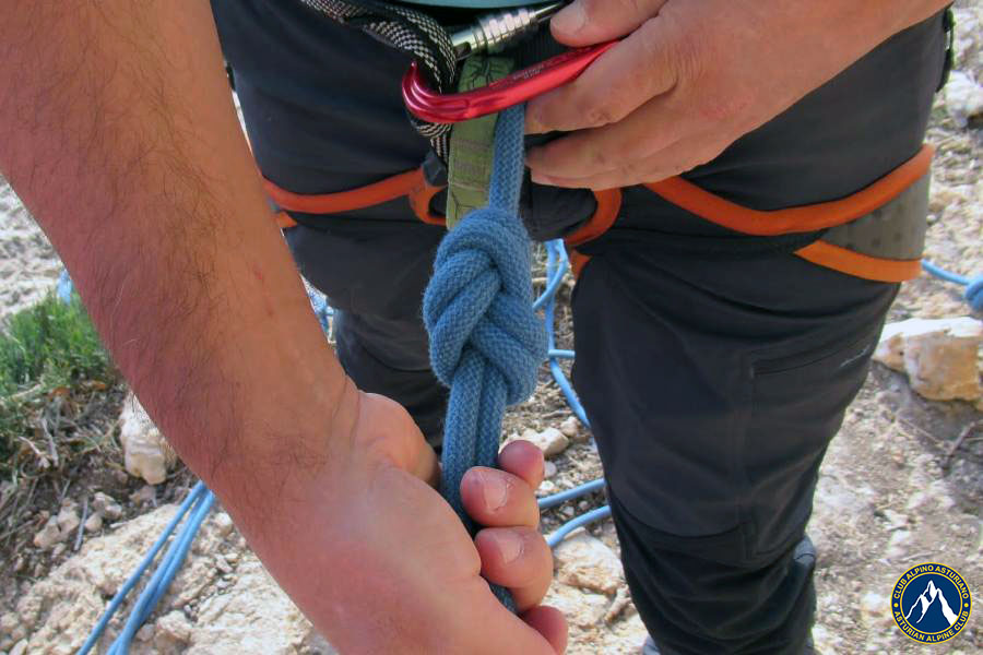 Curso maniobras seguridad escalada Asturias