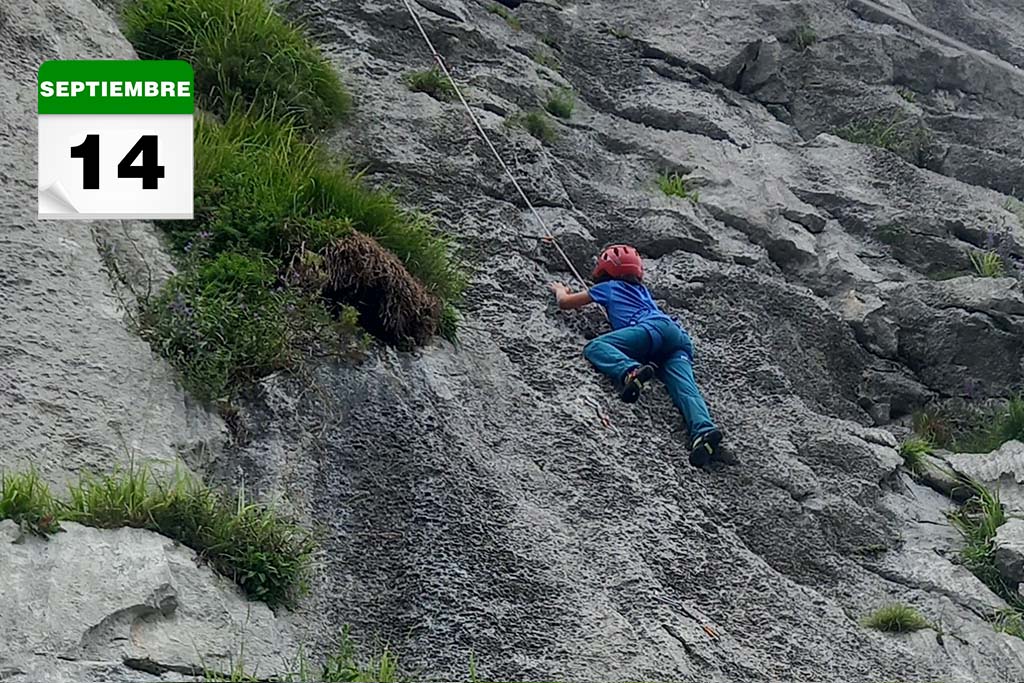 Escalada deportiva con niños Asturias