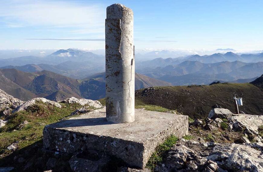 Pico Trigueiro, techo de Nava