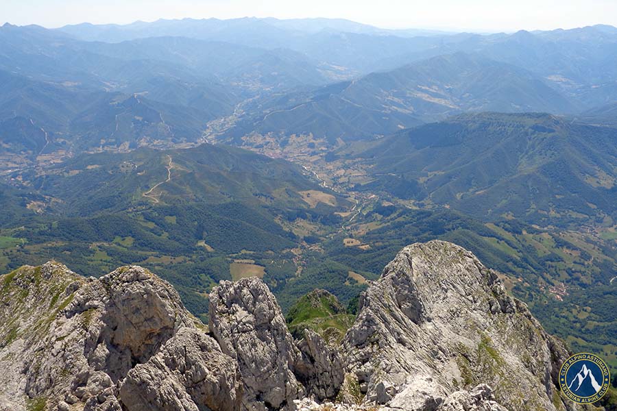 Libana desde el pico del Sagrado Corazn