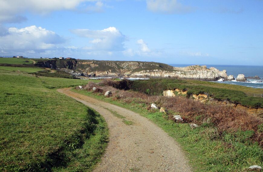 GR 204 Viavélez - Tapia de Casariego